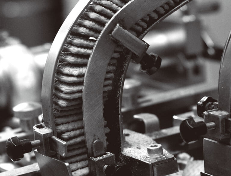Vibration absorbing rates can achieve 97%, and it is capable of conducting absorbing and driving mechanism.(image 1) Vibration absorbing rates can achieve 97%, and it is capable of conducting absorbing and driving mechanism.(image 1)